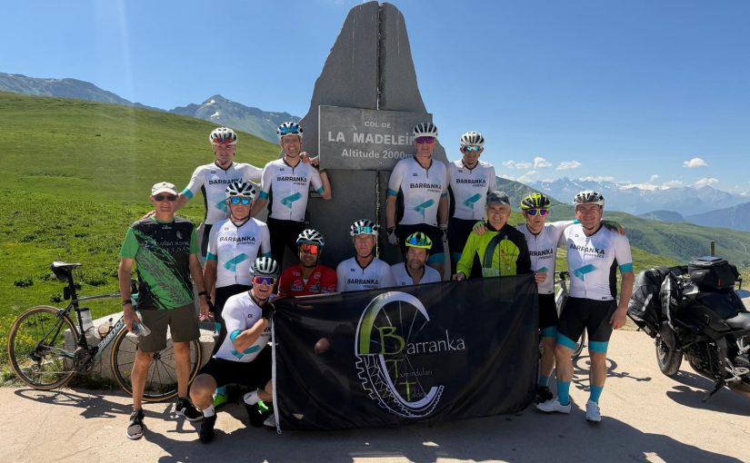 Grupo de carretera. 26-06-26